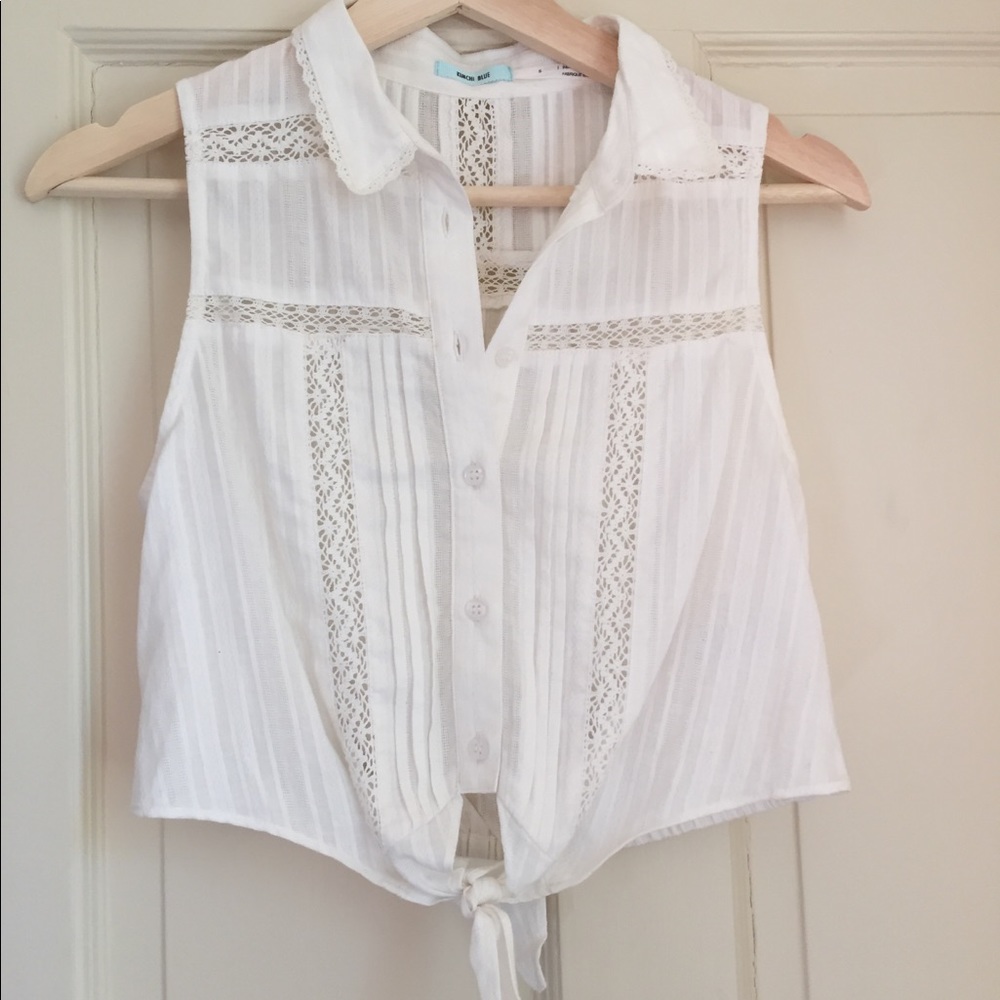 Urban Outfitters lace inset tie front size small